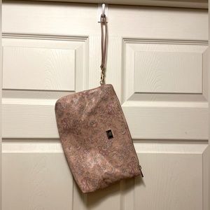 Ferchi Women’s Clutch